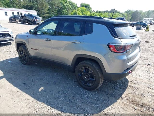 2023 JEEP COMPASS TRAILHAWK 4X4 3