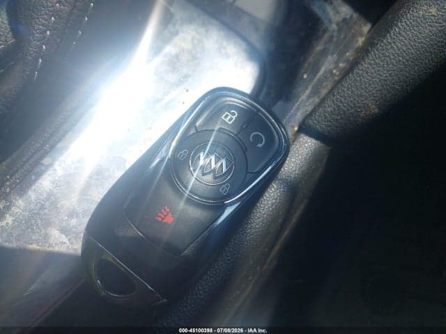 2018 CHEVROLET REGAL SPORTBACK ESSENCE 11