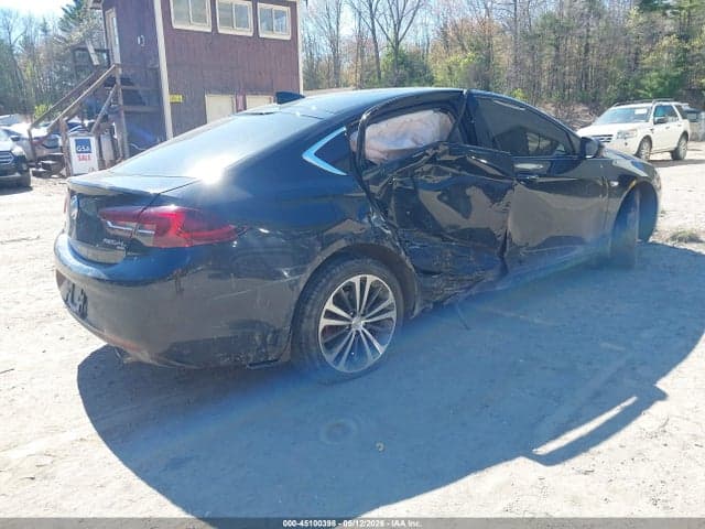 2018 CHEVROLET REGAL SPORTBACK ESSENCE 4