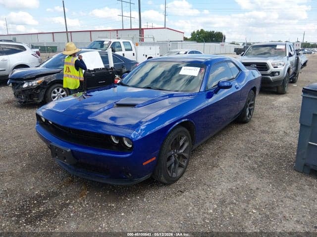 2021 DODGE CHALLENGER SXT 2