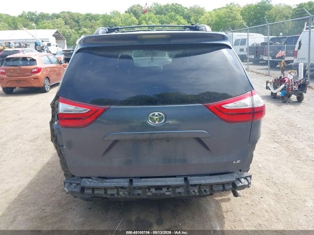 2017 TOYOTA SIENNA LE 8 PASSENGER 16