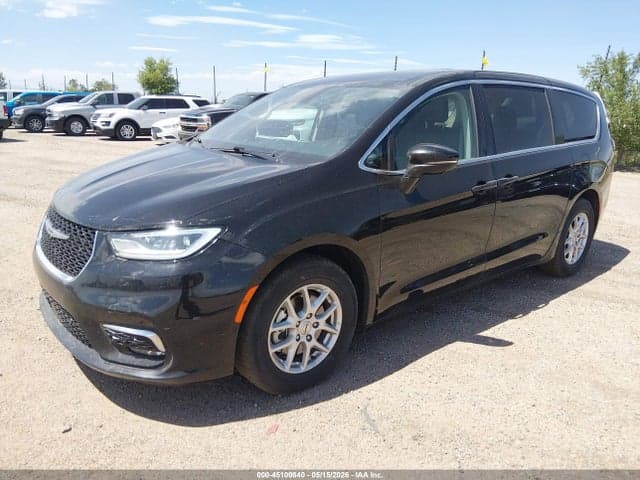 2024 CHRYSLER PACIFICA TOURING 2