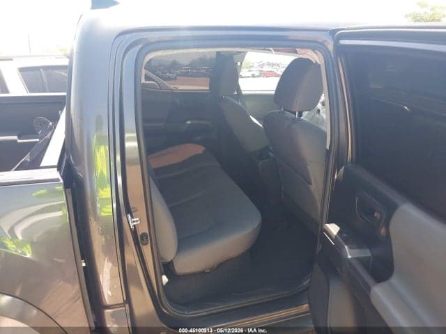2022 TOYOTA TACOMA SR5 V6 8