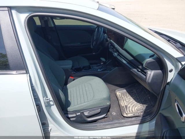 2025 KIA K4 EX 5