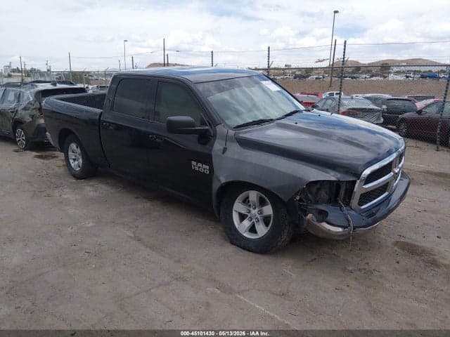 2017 RAM 1500 SLT 4X4 6'4 BOX 1