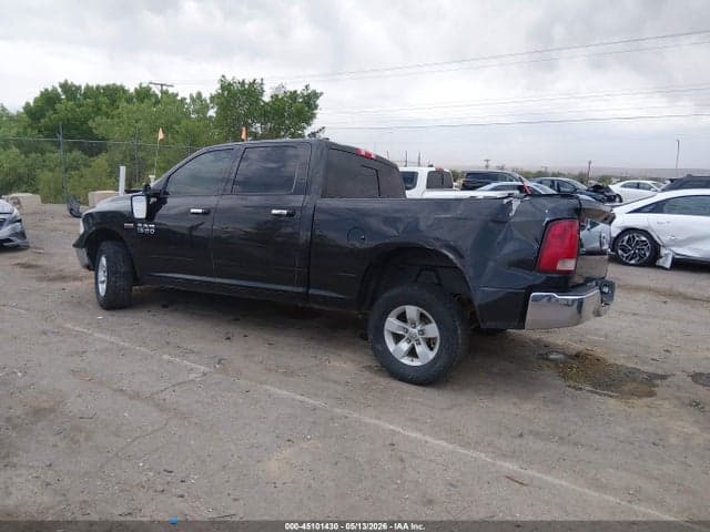 2017 RAM 1500 SLT 4X4 6'4 BOX 3