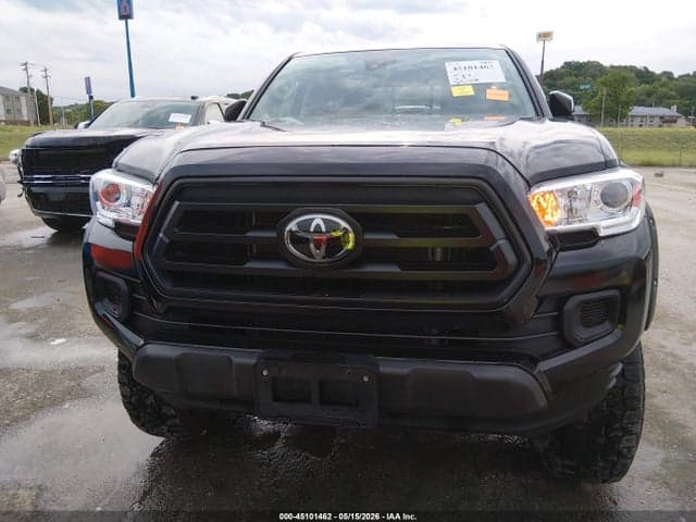 2022 TOYOTA TACOMA SR V6 6