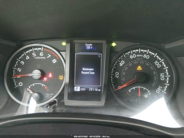 2022 TOYOTA TACOMA SR V6 7