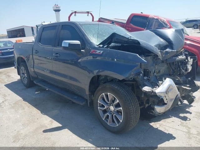 2019 CHEVROLET SILVERADO 1500 LT 2