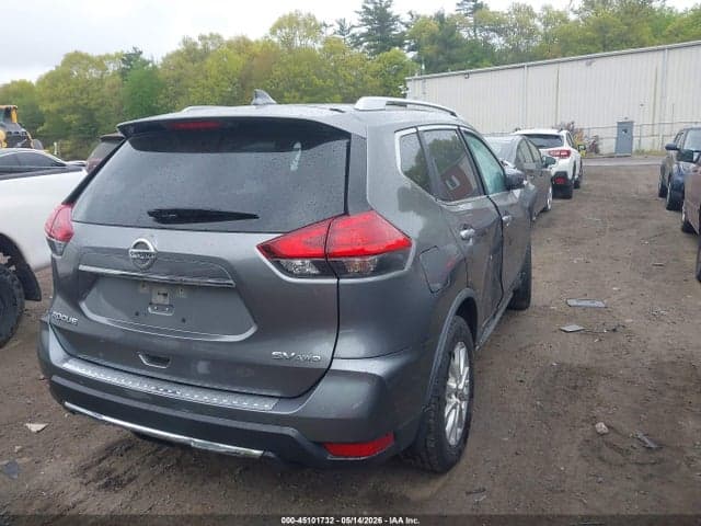 2017 NISSAN ROGUE SV 4