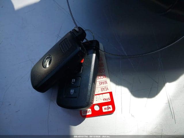 2018 TOYOTA RAV4 LIMITED 11