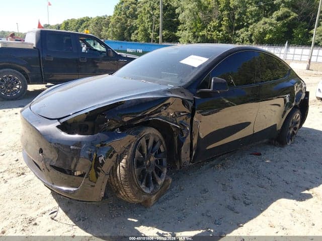 2023 TESLA MODEL Y 6