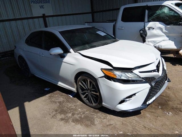 2020 TOYOTA CAMRY XSE 1