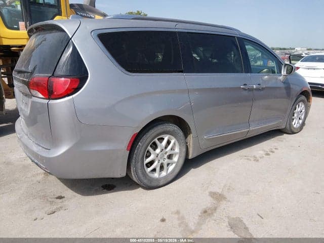 2020 CHRYSLER PACIFICA TOURING L 4