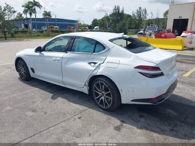 2026 GENESIS G70 2.5T 3