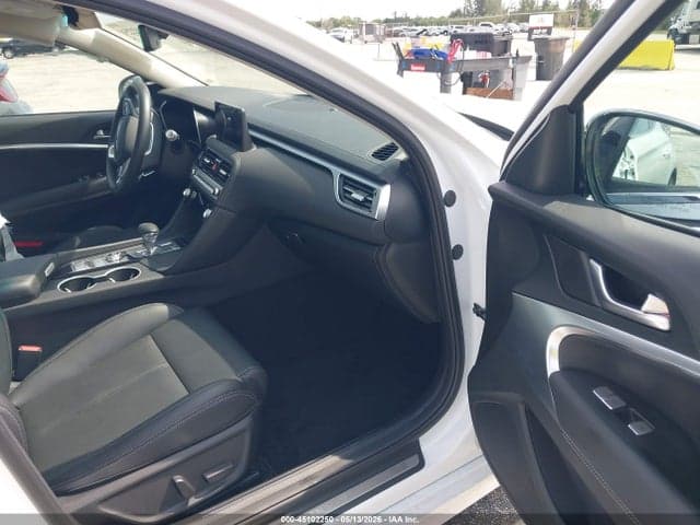 2026 GENESIS G70 2.5T 5