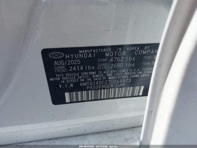 2026 GENESIS G70 2.5T 9