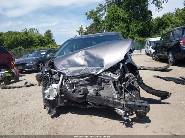 2017 TOYOTA SIENNA LE 8 PASSENGER 13