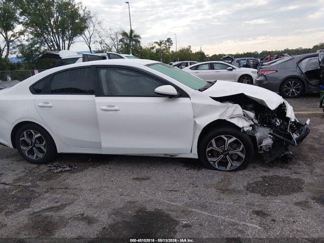 2021 KIA FORTE LXS 14