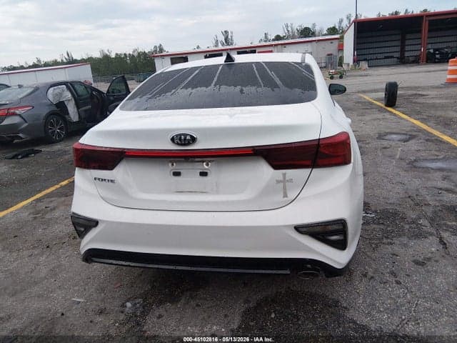 2021 KIA FORTE LXS 17