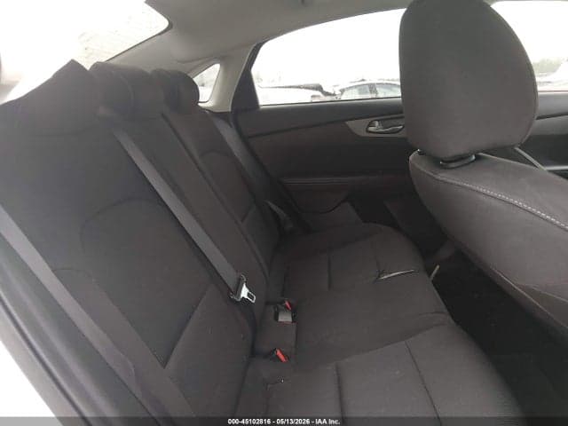 2021 KIA FORTE LXS 8
