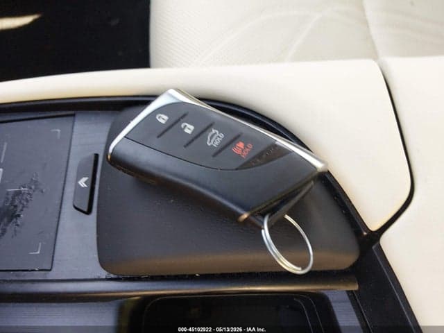2022 LEXUS ES 350 ULTRA LUXURY 11