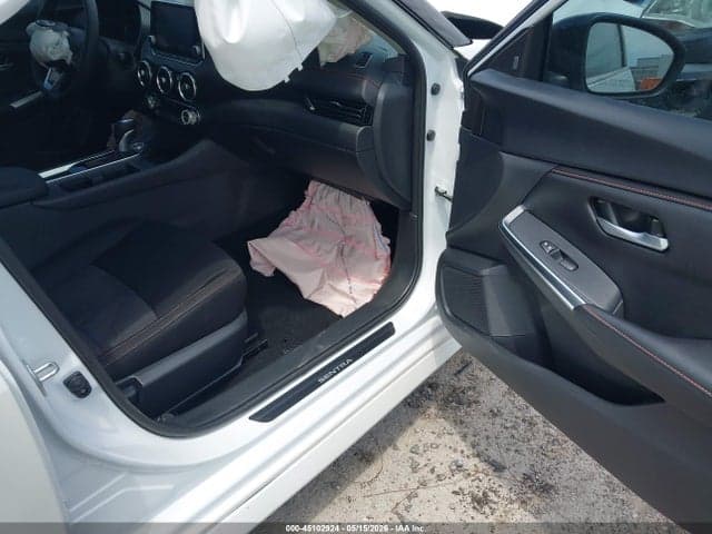 2025 NISSAN SENTRA SR 5