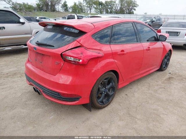2017 FORD FOCUS ST 4