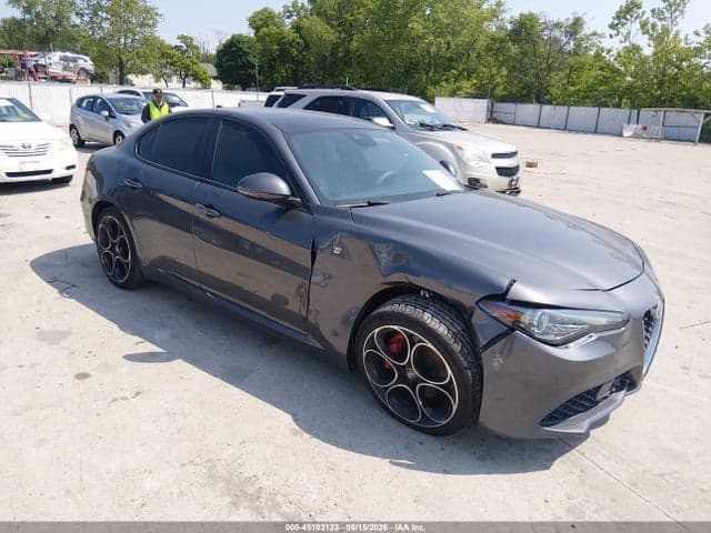 2022 ALFA ROMEO GIULIA TI RWD