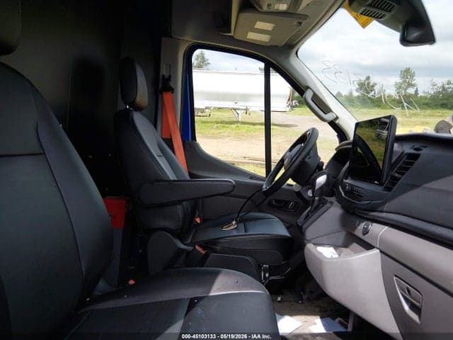 2023 FORD TRANSIT-250 5