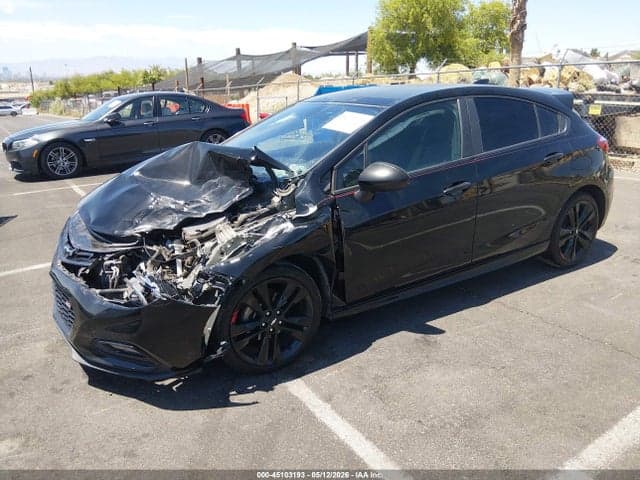 2018 CHEVROLET CRUZE LT AUTO 2
