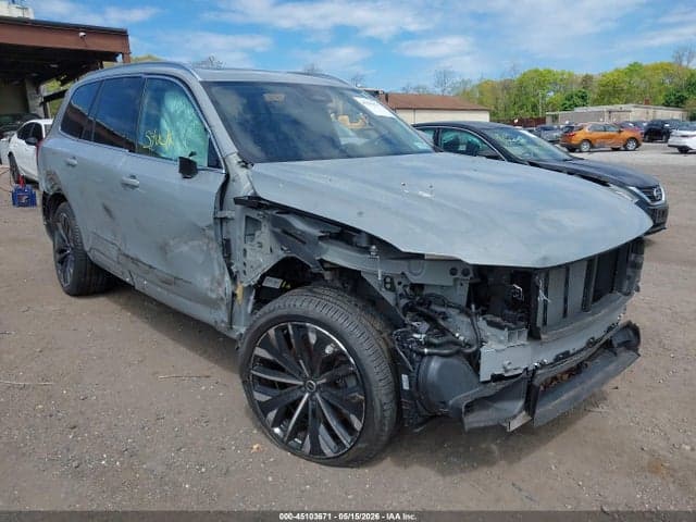 2025 VOLVO XC90 PLUG-IN