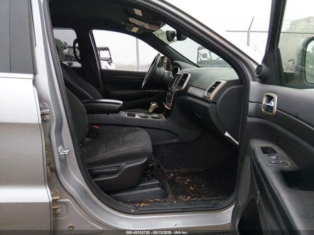 2017 JEEP GRAND CHEROKEE LAREDO 4X4 5
