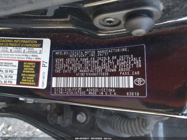 2017 TOYOTA CAMRY SE 9
