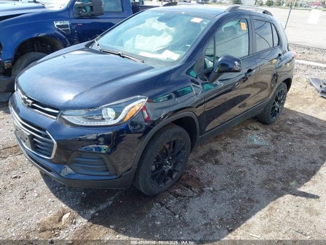 2021 CHEVROLET TRAX AWD LT 2