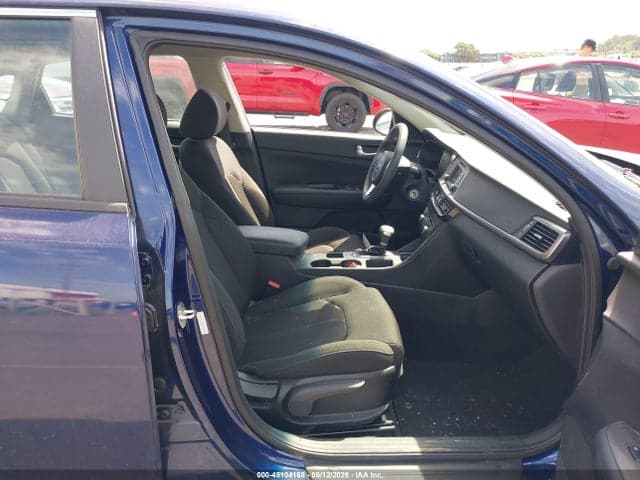 2017 KIA OPTIMA LX 5