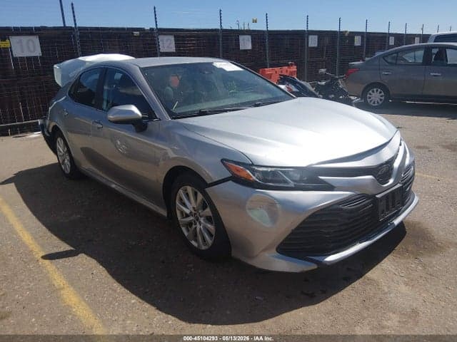 2019 TOYOTA CAMRY LE