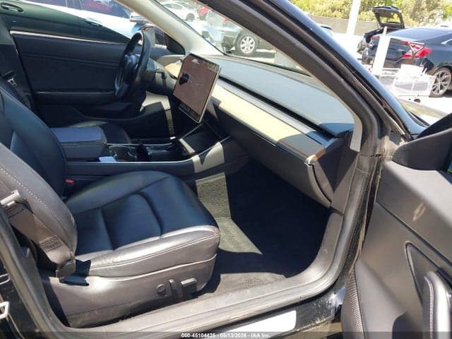 2018 TESLA MODEL 3 LONG RANGE/MID RANGE 5