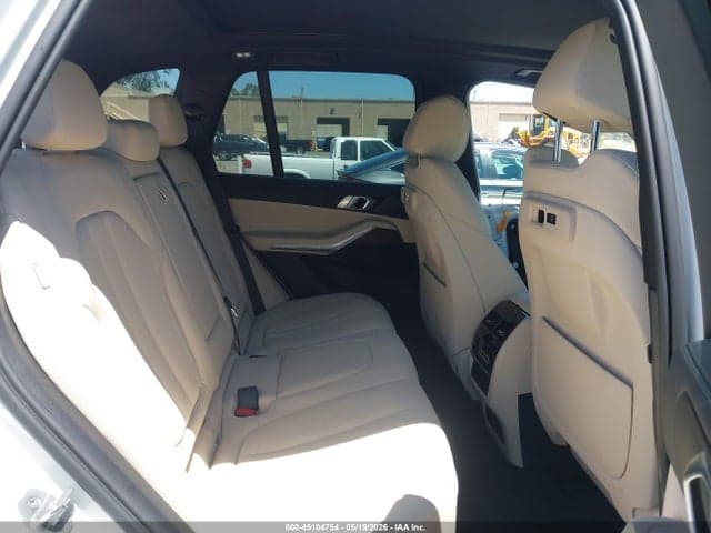 2022 BMW X5 XDRIVE40I 8