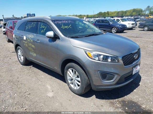 2017 KIA SORENTO 2.4L LX 1