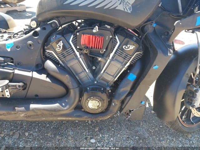 2020 INDIAN MOTORCYCLE CO. CHALLENGER DARK HORSE 8