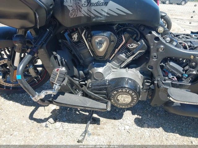 2020 INDIAN MOTORCYCLE CO. CHALLENGER DARK HORSE 9