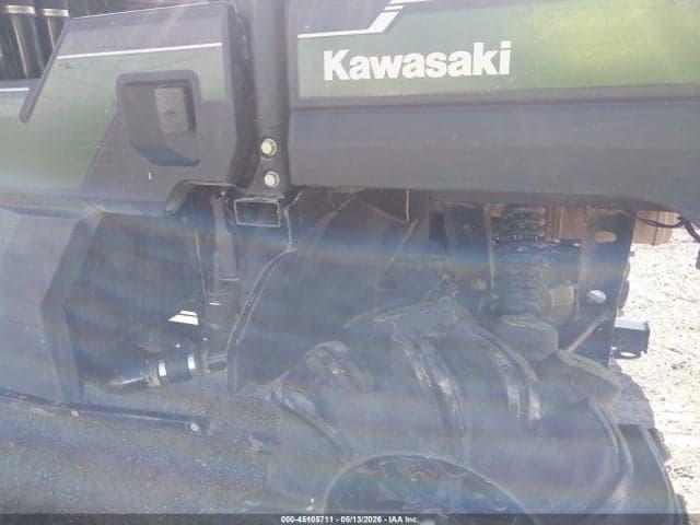 2020 KAWASAKI KAF820 B 9