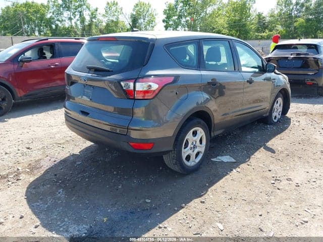 2017 FORD ESCAPE S 4