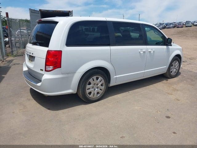 2018 DODGE GRAND CARAVAN SE 4