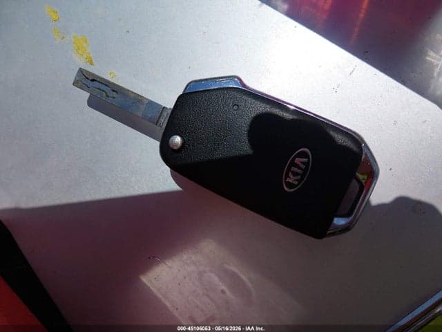 2019 KIA FORTE S 11