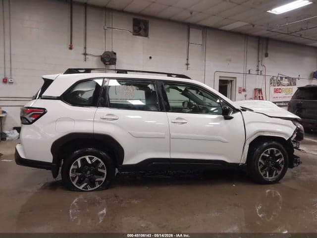 2025 SUBARU FORESTER 14