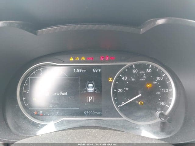 2021 NISSAN VERSA SV XTRONIC CVT 7