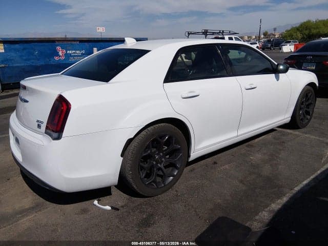 2019 CHRYSLER 300 TOURING 4