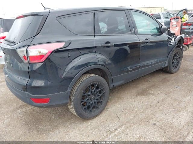 2017 FORD ESCAPE S 4
